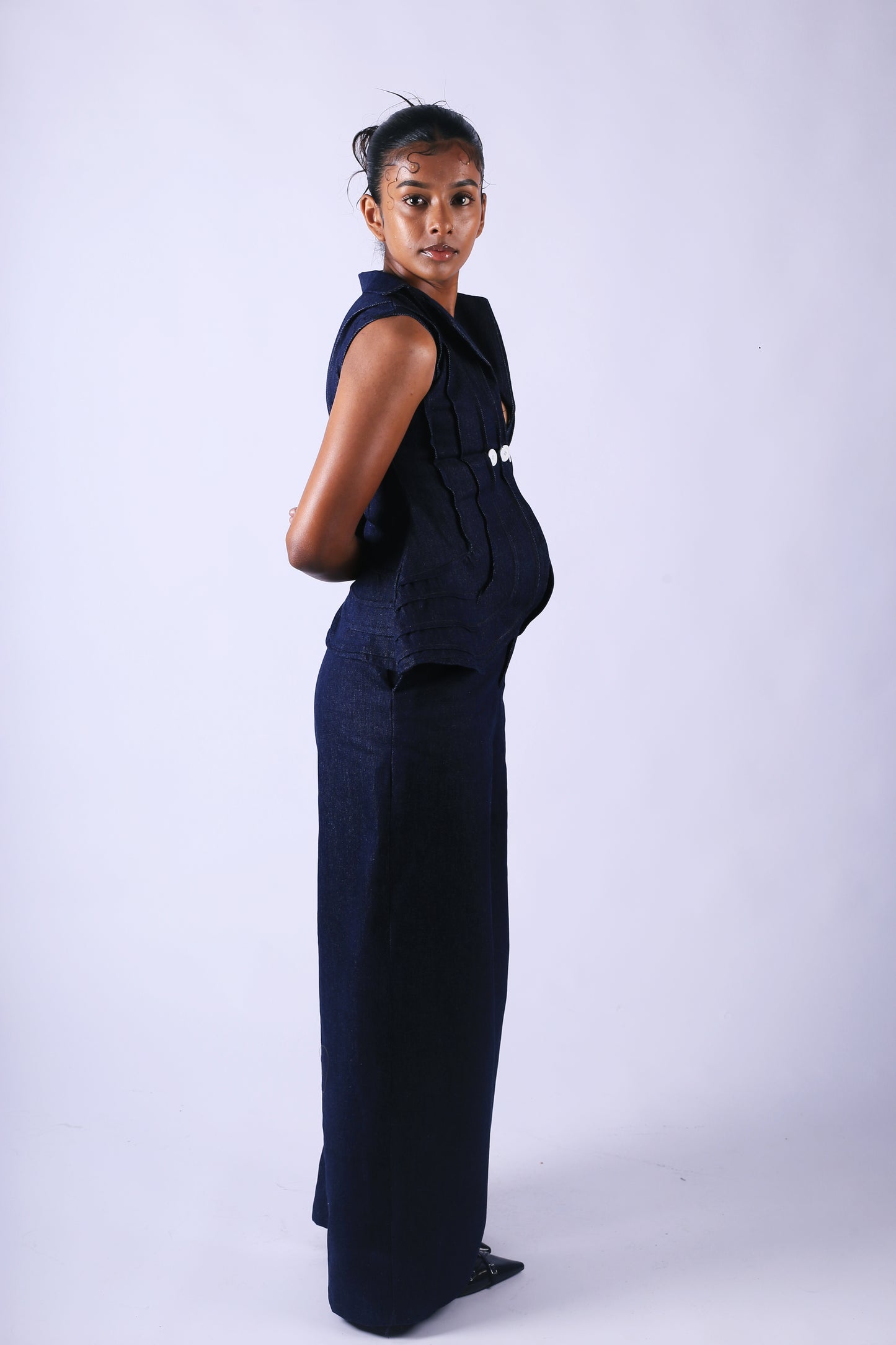 MIDNIGHT CURVE TROUSER